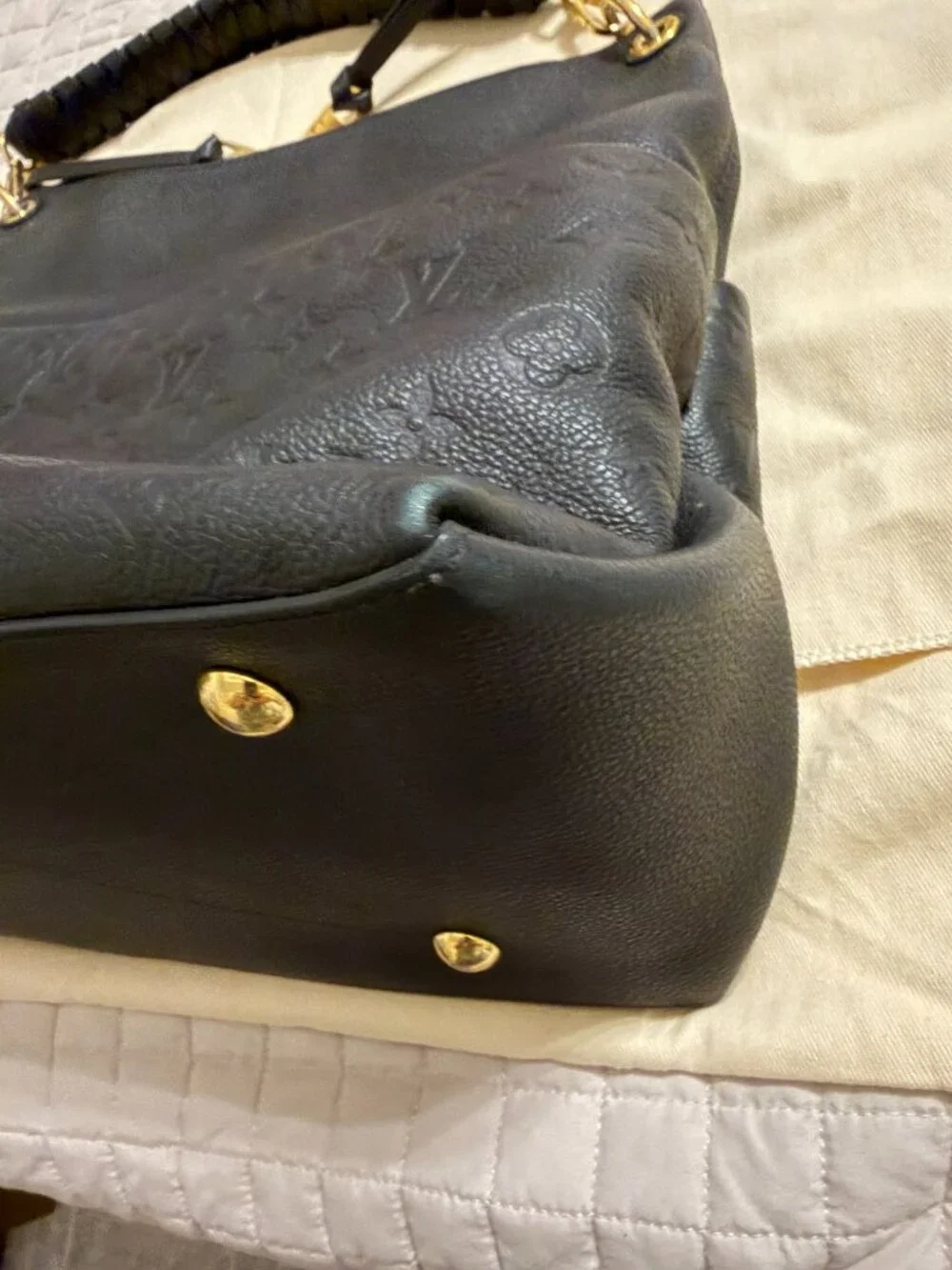 Louis Vuitton Maida Hobo Black Empreinte Leather
